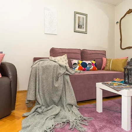 Orelj Ferienwohnung Apartment